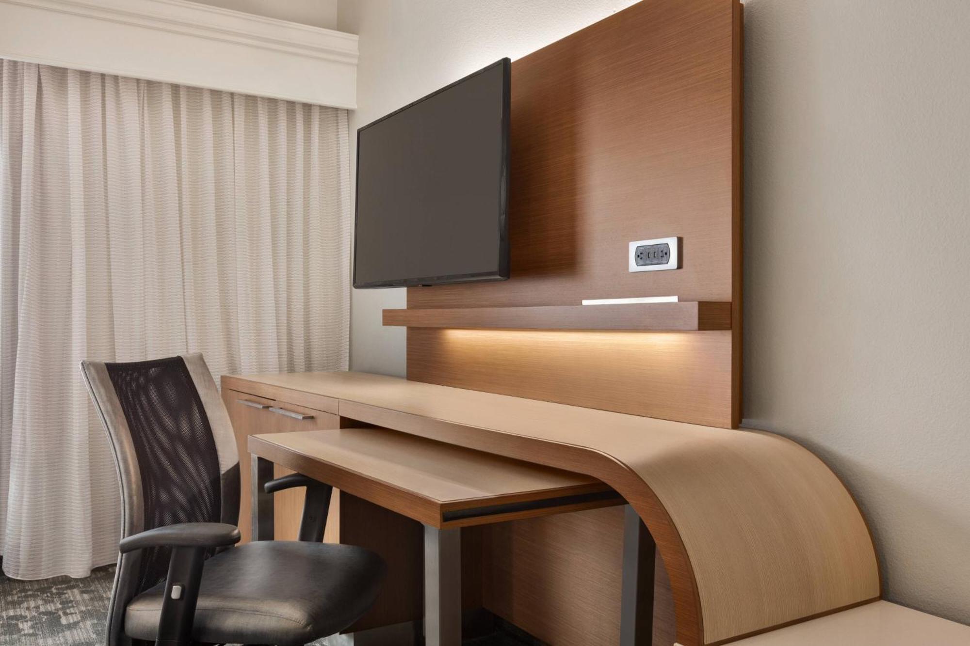 Courtyard By Marriott Palmdale Hotell Exteriör bild