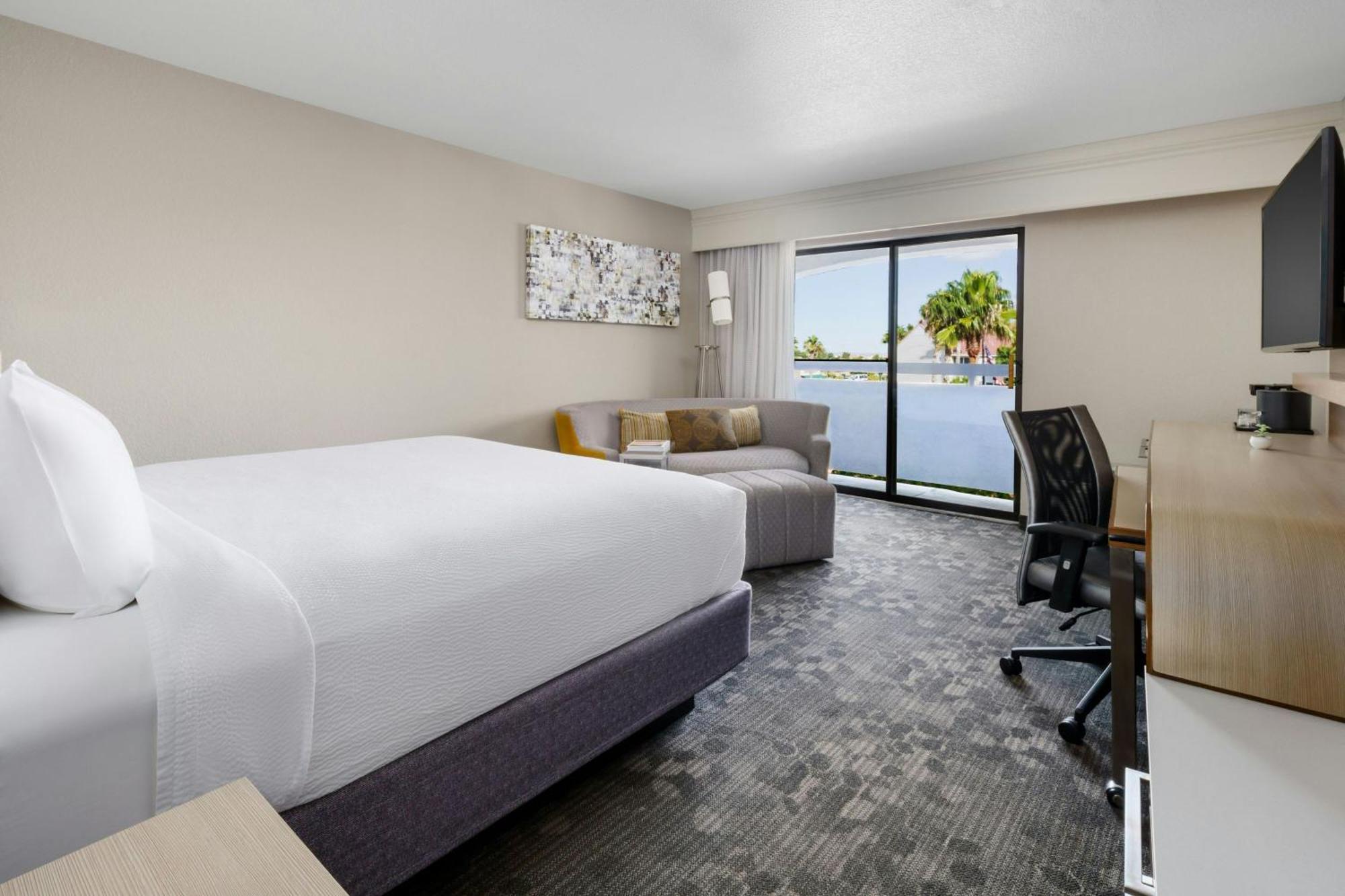 Courtyard By Marriott Palmdale Hotell Exteriör bild