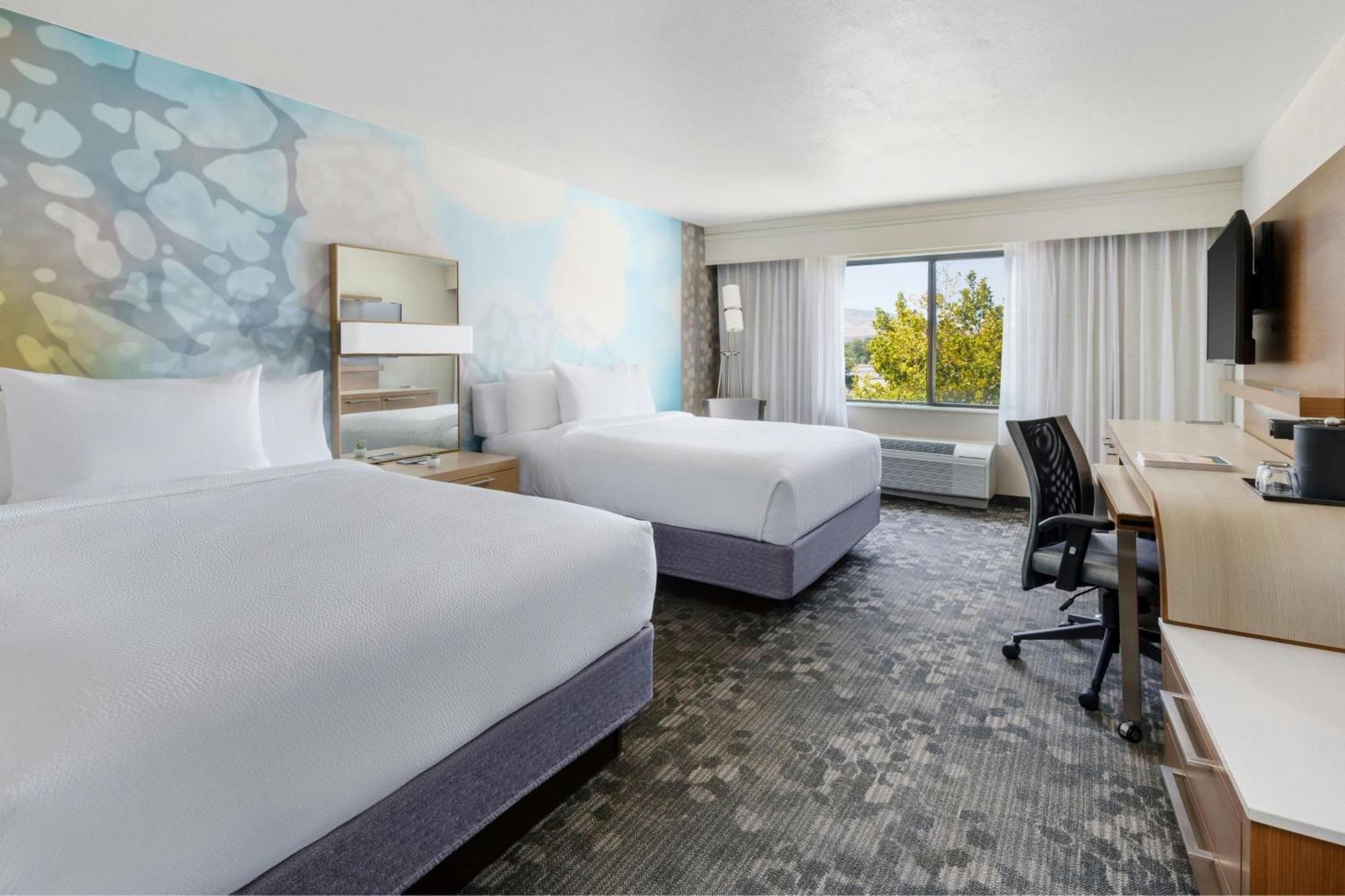 Courtyard By Marriott Palmdale Hotell Exteriör bild