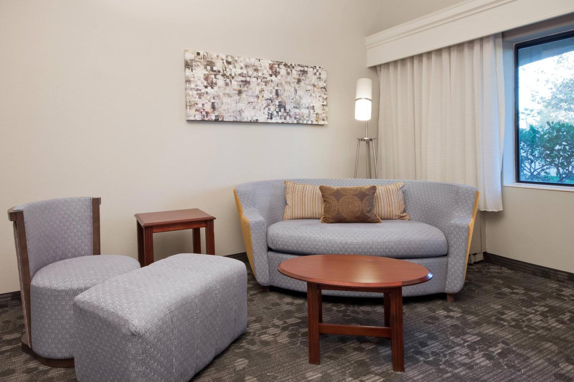 Courtyard By Marriott Palmdale Hotell Exteriör bild