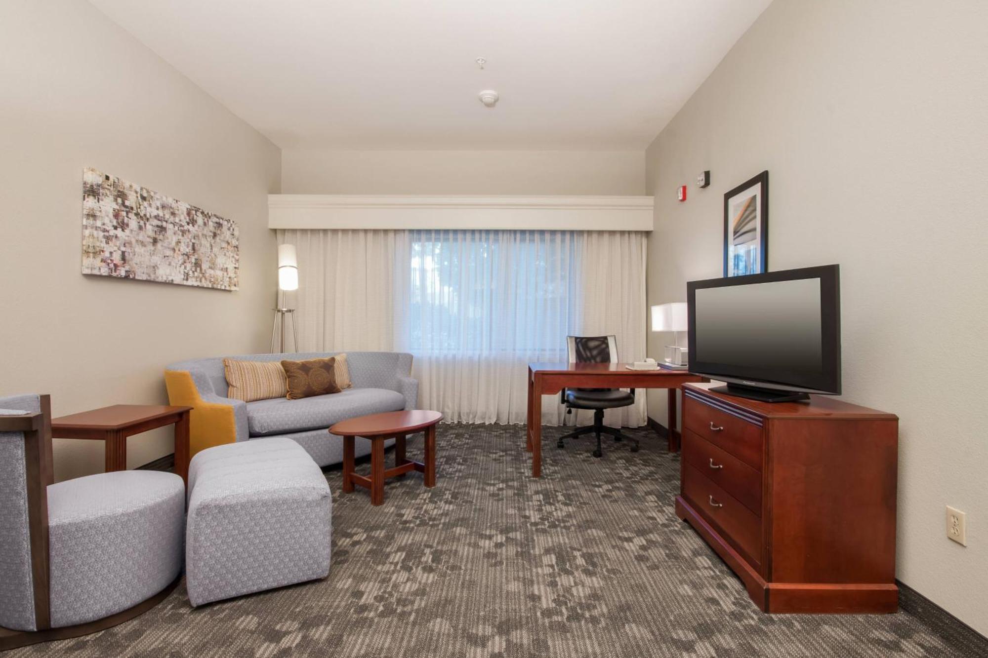 Courtyard By Marriott Palmdale Hotell Exteriör bild
